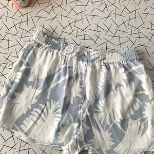 WILFRED FREE palm leaf shorts!